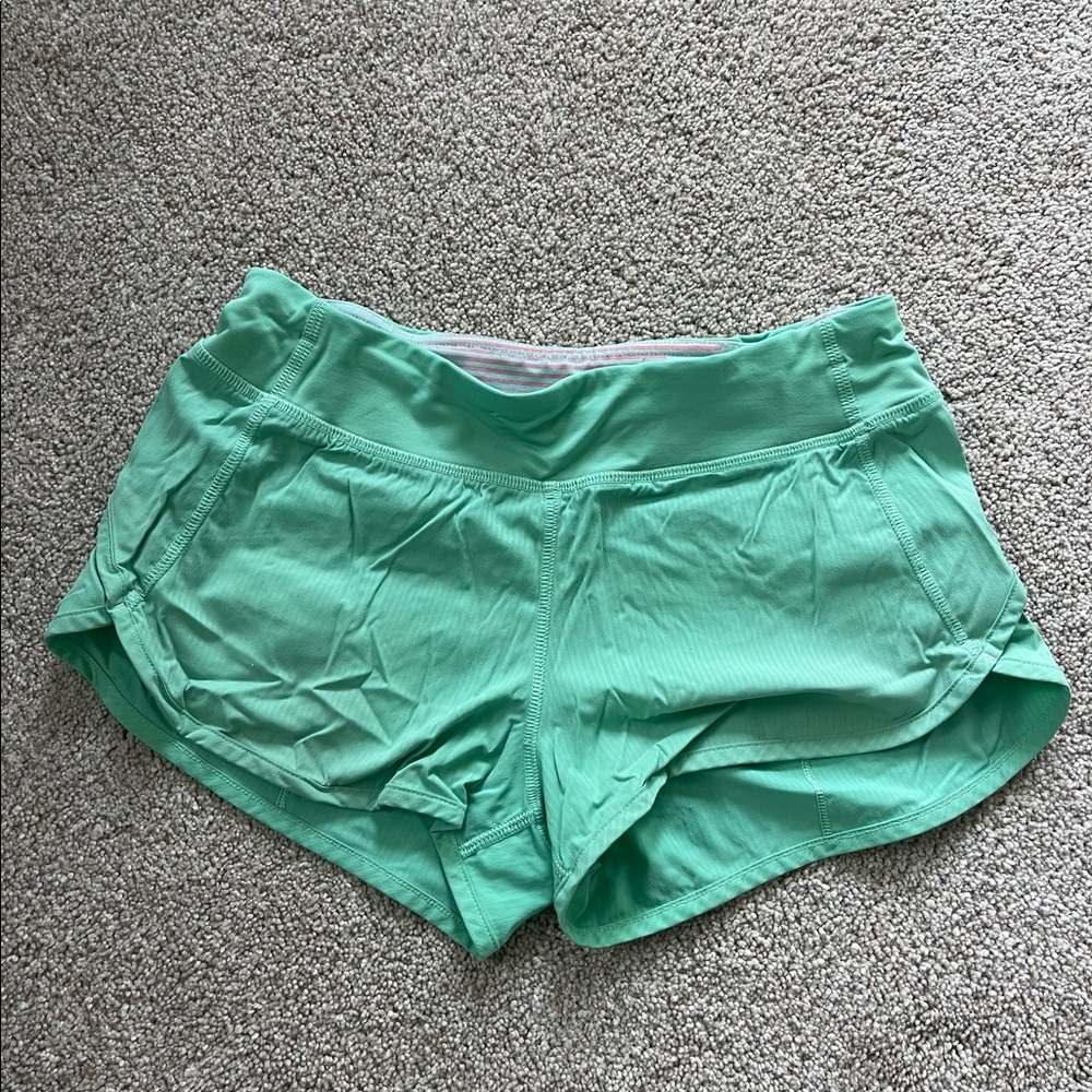 Ivivva girls green shorts